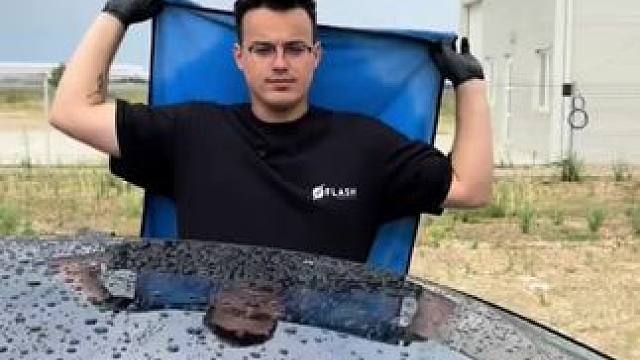 洗车必备这个擦车毛巾 一擦就干净还不留水痕 让你省事省力#汽车好物 #擦车毛巾