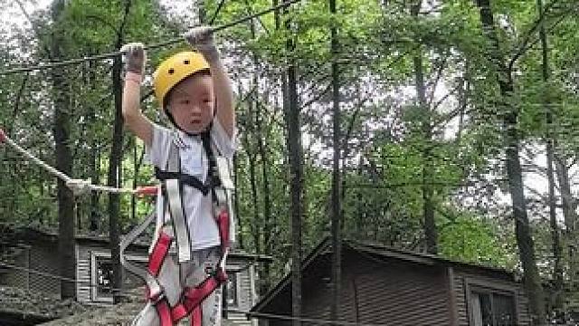 这大概就是小孩子的快乐吧#遵义 #遵义吃喝玩乐 #遵义旅游 #遵义美食 #鹰昂丛林探险乐园
