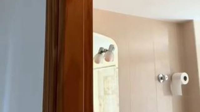 上厕所的仪式感~ #玩个很新的东西