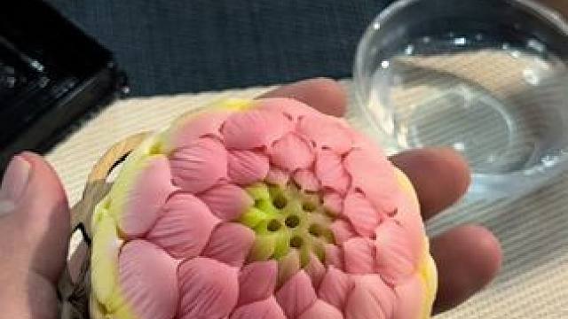 #中式点心 #艺术造型 #手工diy #手作 #美食教程 8分钟做一个底座点心，想着后面加点什么内容