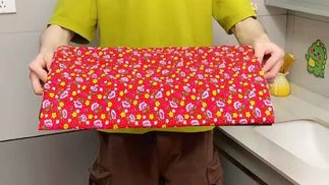 螃蟹牙刷置物架 终于找到这款可爱螃蟹牙刷置物架，大容量，杯子倒扣沥水干净清爽#牙刷置物架 #卫生间好