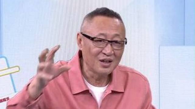 拍摄吕家寨保卫战的长镜头时，因为需要炸掉寨墙，一镜到底只有一次拍摄机会。虽然排练过很多次，但在拍摄时