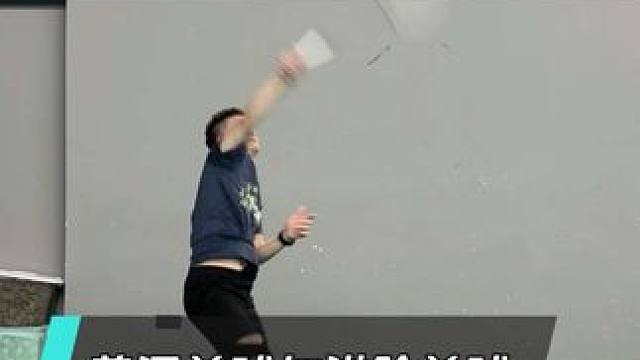 普通杀球与进阶杀球的区别？1个动作让你的杀球更快！ #羽毛球培训 #羽毛球教学 #羽毛球杀球 #威臣