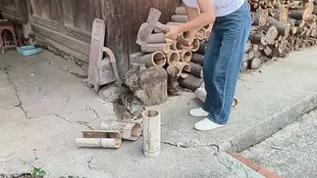 再勤快，再能吃苦又有什么用呢？像我这种家境一般的女人，怎么可能遇到那个满眼里是我的人呢？#农村姑娘你