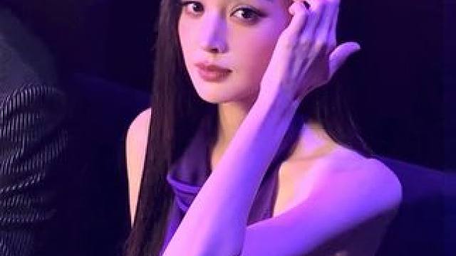 当我为了去见娜扎李昀锐 买了件新裙子… #娜扎 #李昀锐 #tf #裙子 #转场