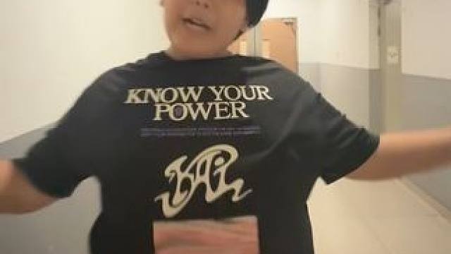 《美式校霸》#猎奇#美式校霸 #搞笑#娱乐#小黎哟ssy