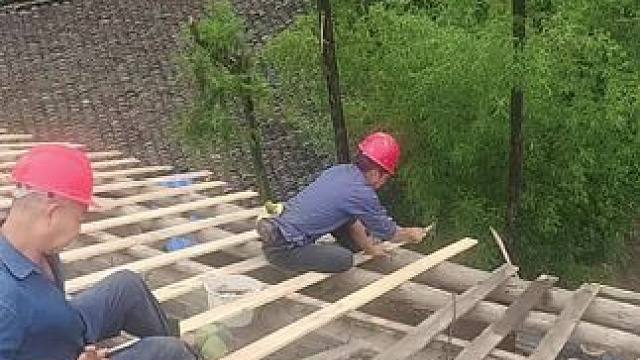 专业换瓦别墅造型！#施工现场实拍 #强力推荐 #记录施工现场 #上热门