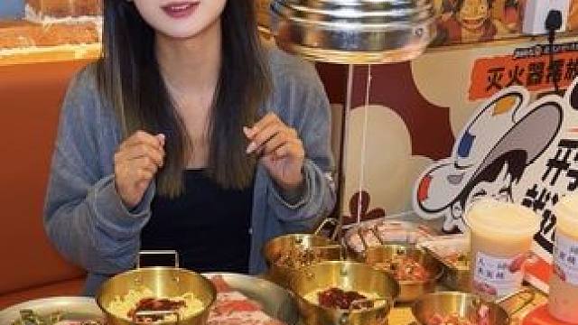 过节送礼卖爆了！快囤！#个个鲜 #遛娃好去处 #比会吃更惠吃 注：最早9.15可用！