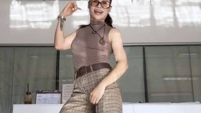 这个也帅，点了 #一学就会 #北海 #浅跳一下 #北海BH舞蹈 #dance