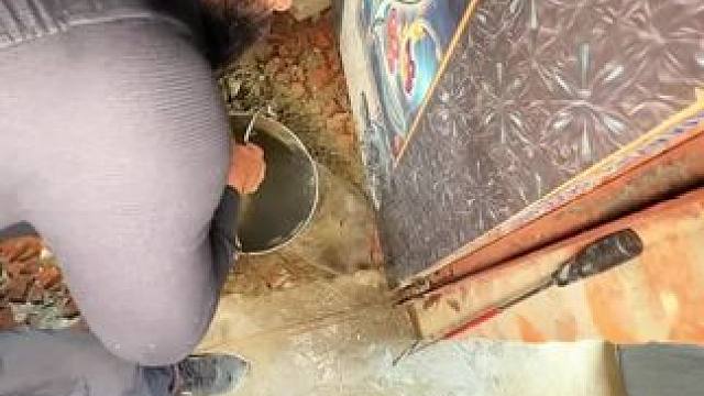 用捕蛇水抓捕眼镜蛇，简直难以置信 #动物科普 #动物世界 #野生动物零距离