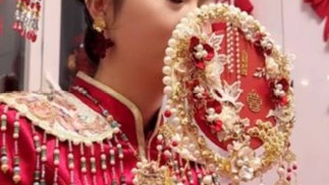 流光机能风穿搭太有生命力了 评论区互相交换一张你拍的生命里干的穿搭照片#今日分享 #随拍 #摄影 #