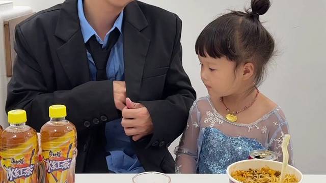 女儿肯定要富养呀！