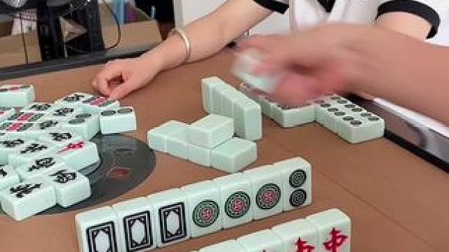 #原创视频 #是时候展现真正的技术了 #创作者扶持计划 #打麻将 #搞笑 @DOU+上热门