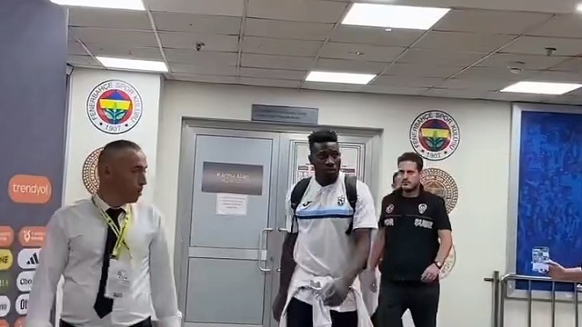 美丽足球再见！阿森纳下半场第一次进攻，就用高效长传让诺丁汉森林防不胜防，埃泽助攻哲凯赖什再下一城！