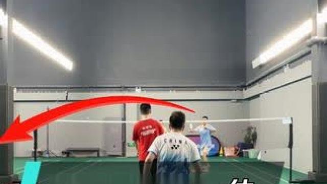 双打时被推反手位，如何摆脱？ #羽毛球 #羽毛球教学 #羽毛球双打 #羽毛球培训 #羽毛球双打战术 