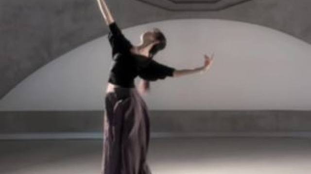 “穿过旷野的风，你慢些走” #乌兰巴托的夜 #乌兰巴托的夜舞蹈 #舞蹈 #氛围感 #浅跳一下 编舞：