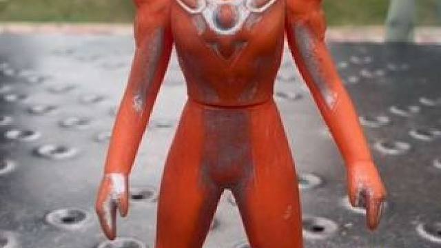 好好排队来玩滑滑梯了#儿童玩具#奥特曼玩具 #好玩的玩具