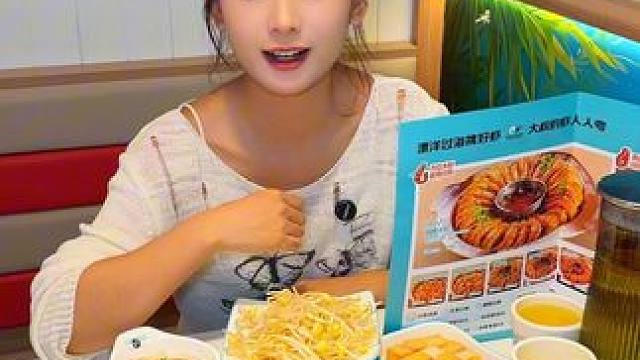 卖爆了！大叔的虾88团购太给力了！#大叔的虾 #遛娃好去处 #比会吃更惠吃 #超值券 #宝藏小店