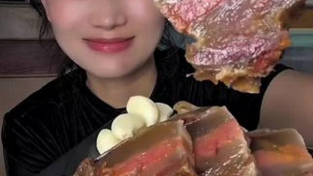 #柴火烟熏腊肉 #烟熏腊肉 #四川腊肉 #农家土猪烟熏腊肉