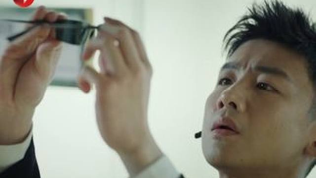 墨远致面见表示要提拔安岚，丁奇对安岚主动破冰，表示自己会保护好她。#白敬亭  #文咏珊  #宋洋  