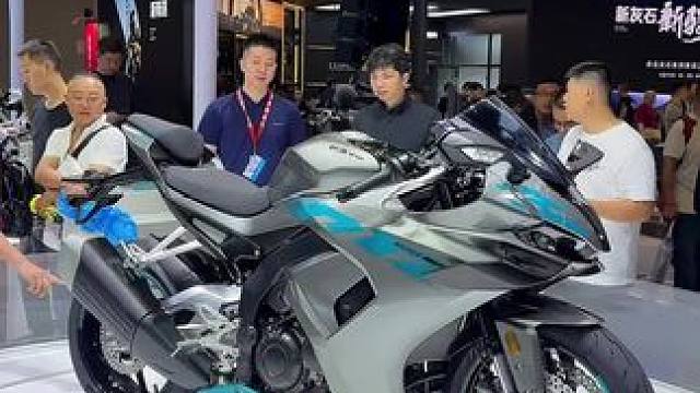 2秒俱乐部！性能猛兽凯越650RR #凯越650RR #四缸 #重庆摩博会