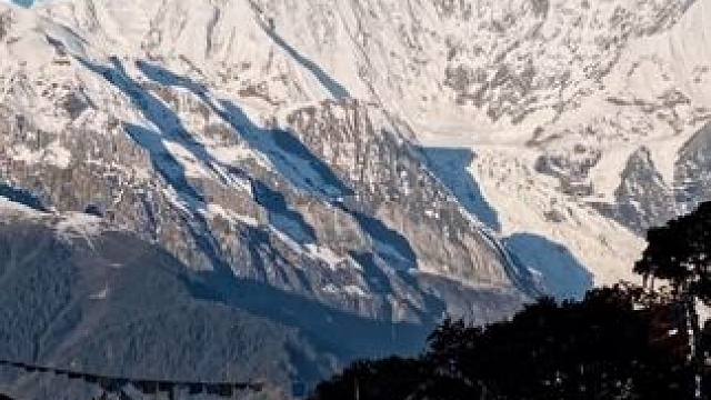 精装的川西的朋友圈，毛坯的人生。 川西