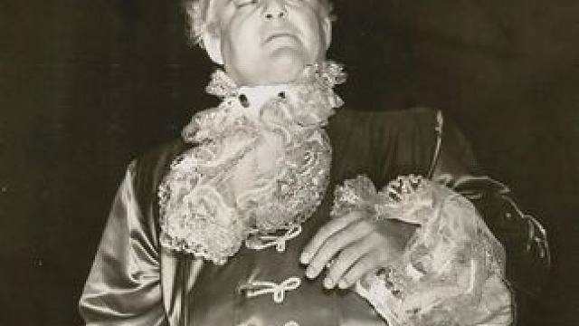 WWE第一位使用出场曲的摔角手 #wwe #摔角