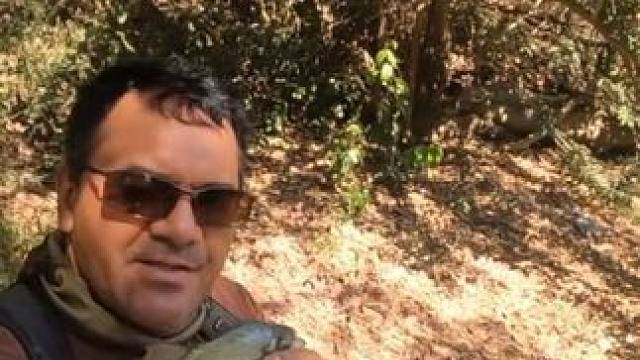 用弹弓捕捉食人鱼