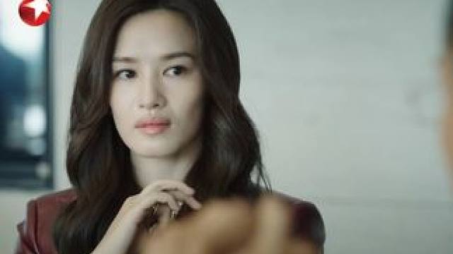 韩宇飞让墨远致暂时放弃墨马的管理权，俞诗雅也表示同意……#不眠日  #宋洋  #张柏嘉  #东方卫视