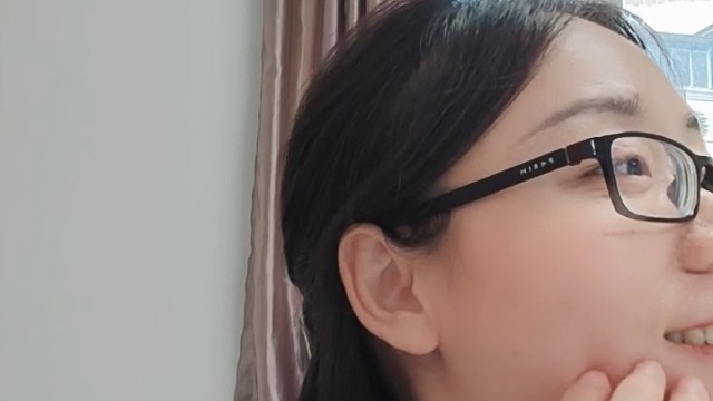 学生送小饼干