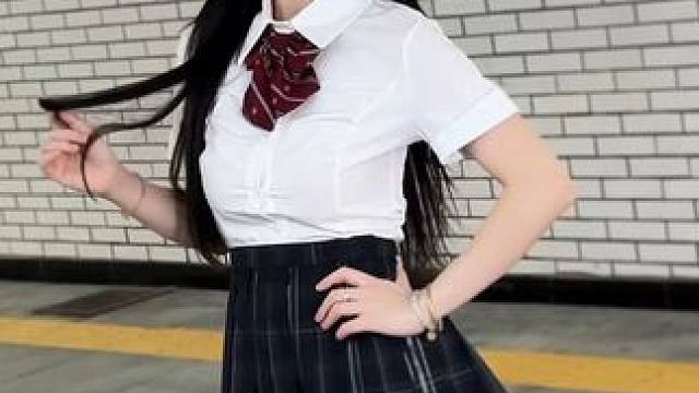 一个巴掌拍不响 再来.. #鞭子舞挑战 #变装 #jk