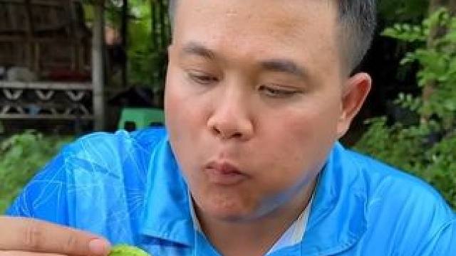 鲜辣酱汁️蒸牛血糕小苦瓜 #全民任务#泰国大叔#泰国美食#内容启发搜索 #种草激励计划