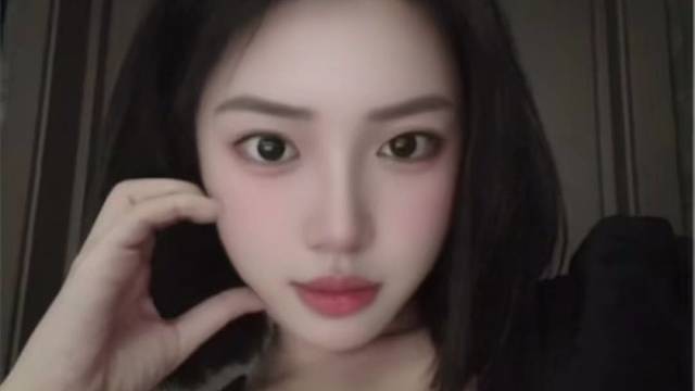 刚从国外回来，高低得展示下我的英文，cpdd