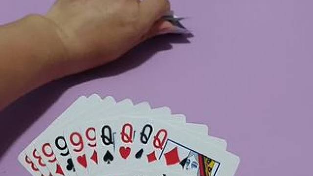 #瓜子二手车 #斗地主#斗地主的百种姿势 #斗地主技巧 #斗地主的百种姿势 #扑克牌