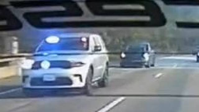 今天下班回家路上加了个油，从油站一出来上高速真把我吓一跳，现在全新的这隐形战车真的猛，而且一脚就直接