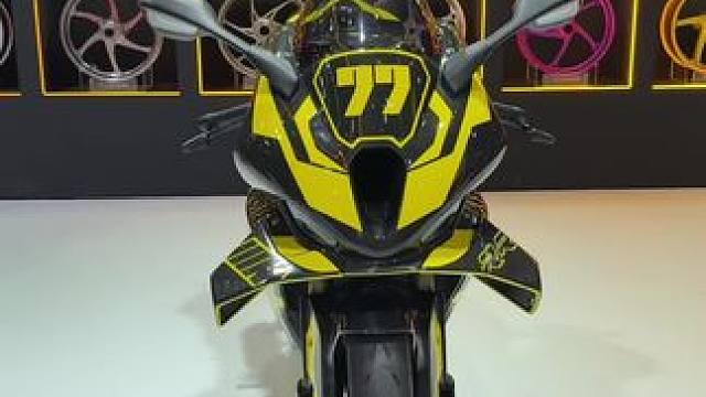 太会整活儿了！ 堵的怀疑人生，要不是 没在，又临近闭馆，不然都没法近距离的看看这