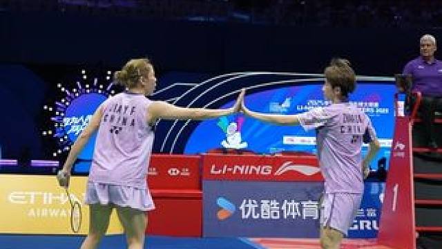 网前这一拍，又帅又厉害