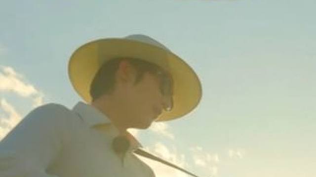 #听谁在唱歌 谁能拒绝草原上的《喀秋莎》呢，寻乐团一开口就点燃现场氛围，载歌载舞，欢乐值爆表！#于适