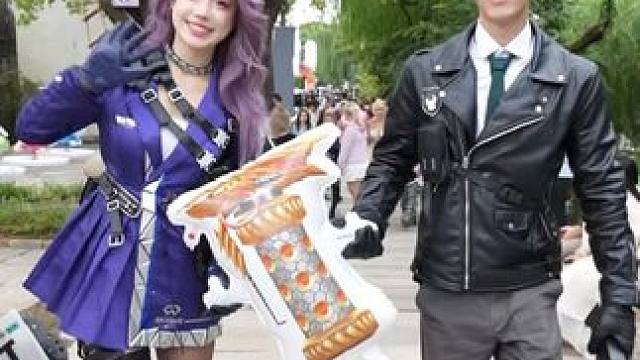 让一让！CF“顶流”驾到——
鸟头or龟内？我全都要！
感谢玩家投稿