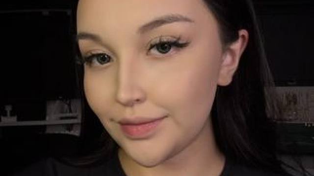 完美的妆容不能缺假睫毛#变妆前后 #美妆分享 #上热门 #每日推荐 #变妆