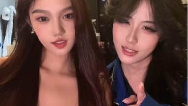 小猫小狗缝缝补补