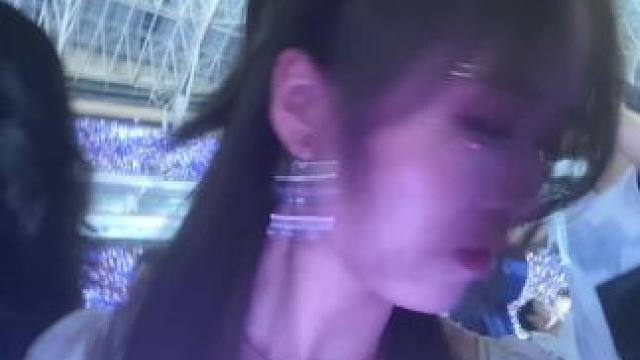 以前在耳机里听的歌，今天在现场听？NoNoNo，是以前在KTV唱的歌，今天在现场唱～#五月天 #五月