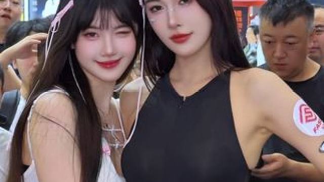 捡到一只小猫～