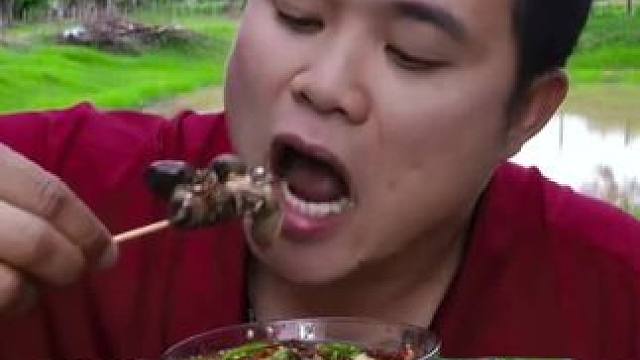 剁椒酸辣蘸水️七分熟小猫眼螺 泰国大叔内容启发搜索