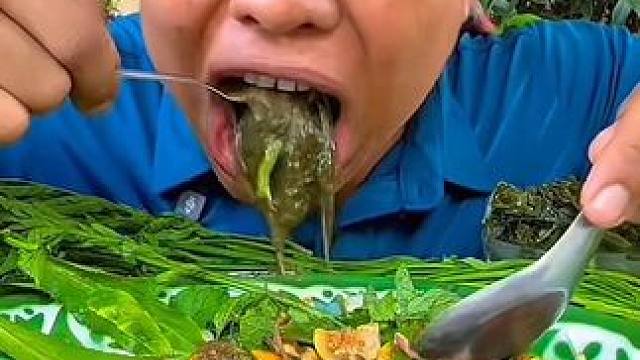 咖喱煮黄番茄浒苔 #美食 #户外美食 #泰国美食 #内容启发搜索