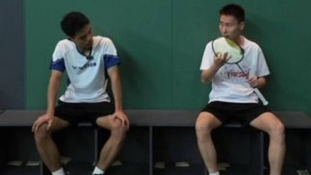 “羽球人的友谊就是这么简单” #羽毛球 #羽球人 #威臣剃刀X #羽球人的快乐