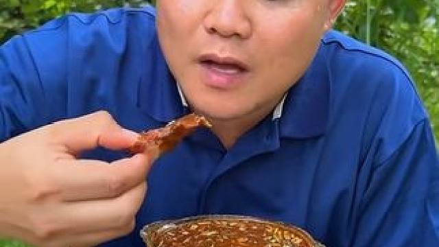 鲜辣️牛瘪酱汁炭烤牛胸口 泰国大叔内容启发搜索