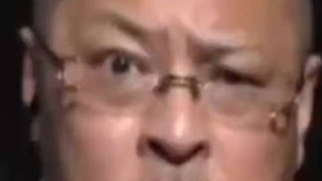 如果发现对自己有知遇之恩的领导遇到了麻烦该怎么办呢。 #这谁顶的住啊 #奇葩综艺 #综艺搞笑