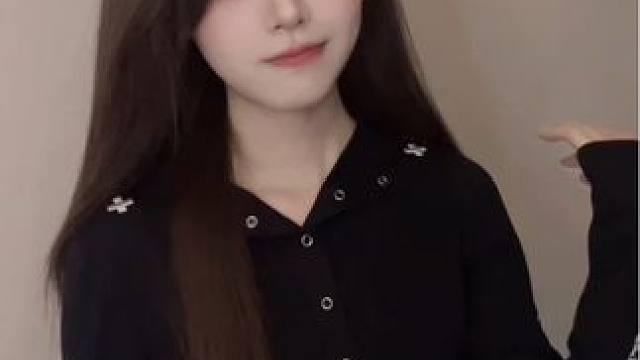 一身黑‍⬛#甜妹 #手势舞