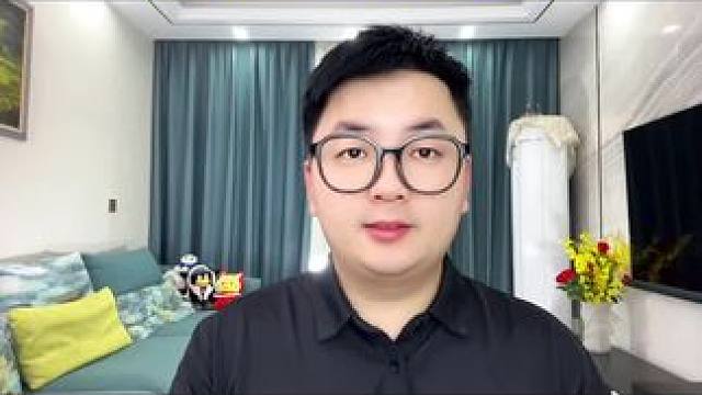 当你走在路上，被过往的车辆溅了一身的水，你该这样做 #有用的知识 #汽车知识 #冷知识